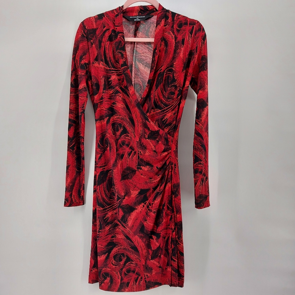 Norma Kamali red and black featherprint stretch wrap dress Size small
